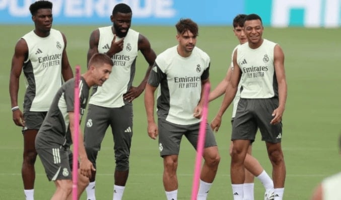 بشكتاش التركي يطارد مدافع ريال مدريد!