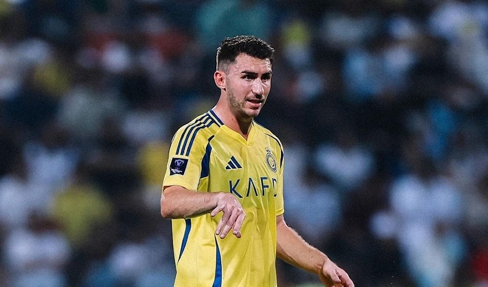 فيفا يرفض تسجيل مدافع النصر لابورت في أتلتيك بيلباو