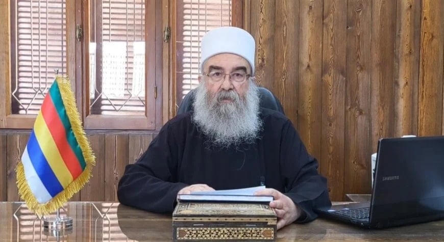 الرئيس الروحي للطائفة، الشيخ حكمت الهجري