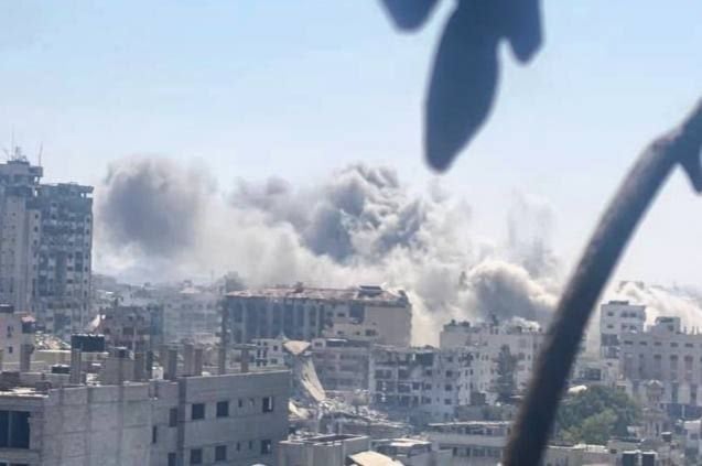 8 شهداء في مجزرة بحي الشيخ رضوان.. والاحتلال ينذر بقصف عدد من الأبراج في مدينة غزة